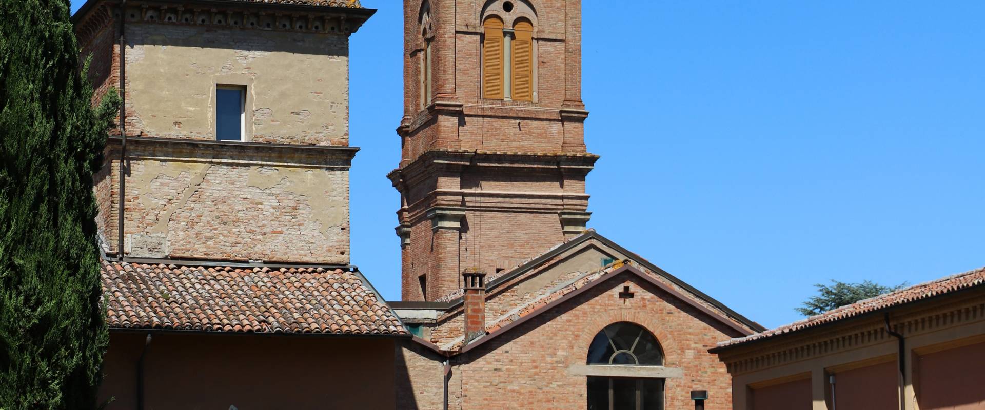 Imola, Santuario della Beata Vergine del Piratello, campanile del 1500-10 ca. su progetto del bramante 02 photo by Sailko